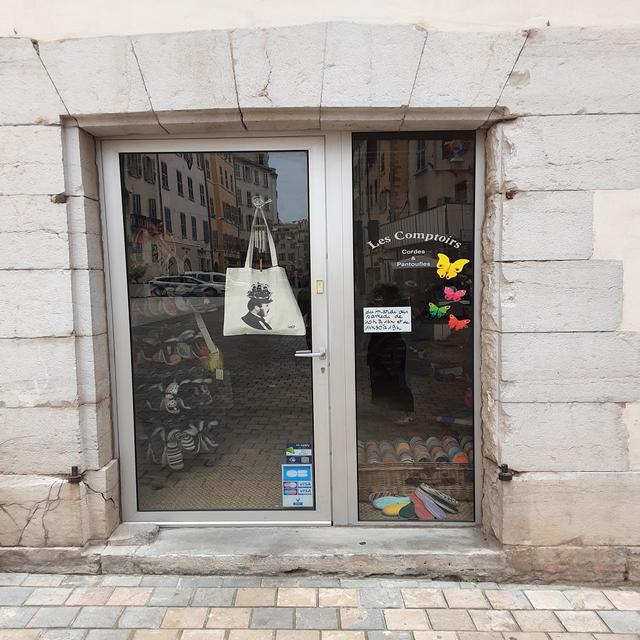 Les Comptoirs Cordes et Pantoufles