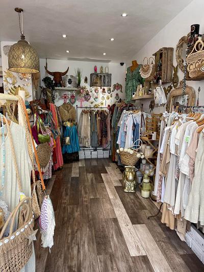 Mon Caprice by Lozana